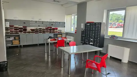 Transeuro Adria — uređena radna zona u uredu
